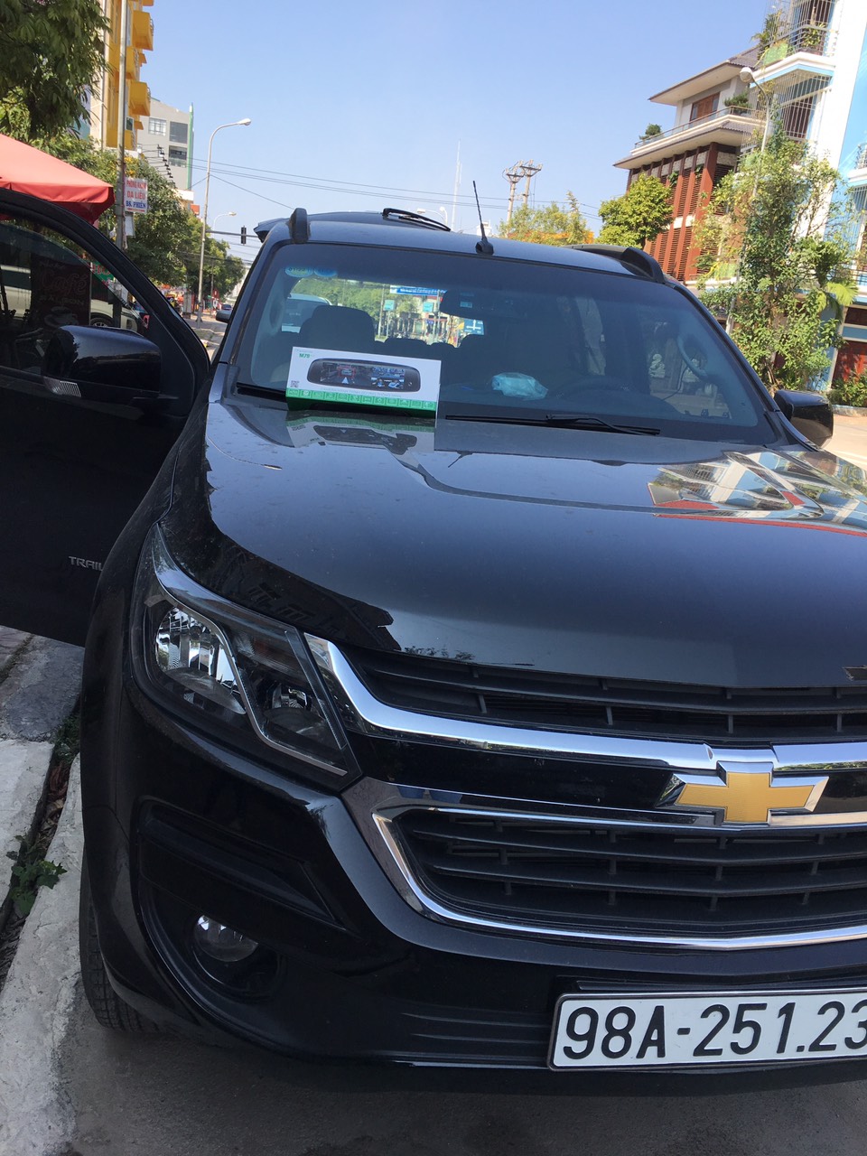 lap-camera-hanh-trinh-xe-navicom