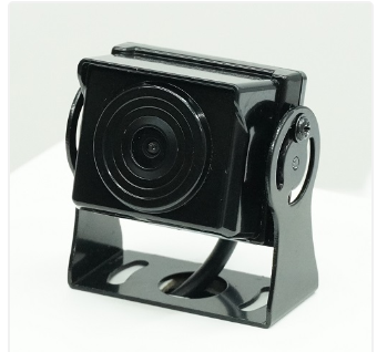 lap-camera-quan-sat-hang-hao-tren-xe-tai