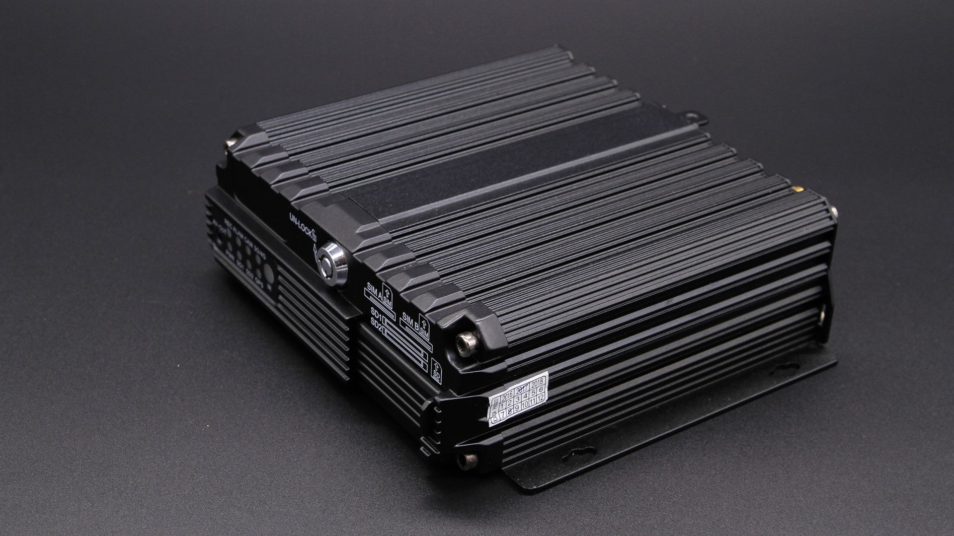 camera giám sát xe tải từ xa